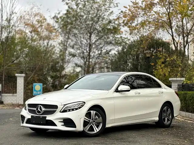 MERCEDES BENZ C CLASS