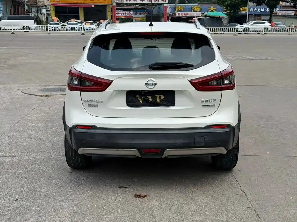 Nissan Qashqai — миниатюра 5