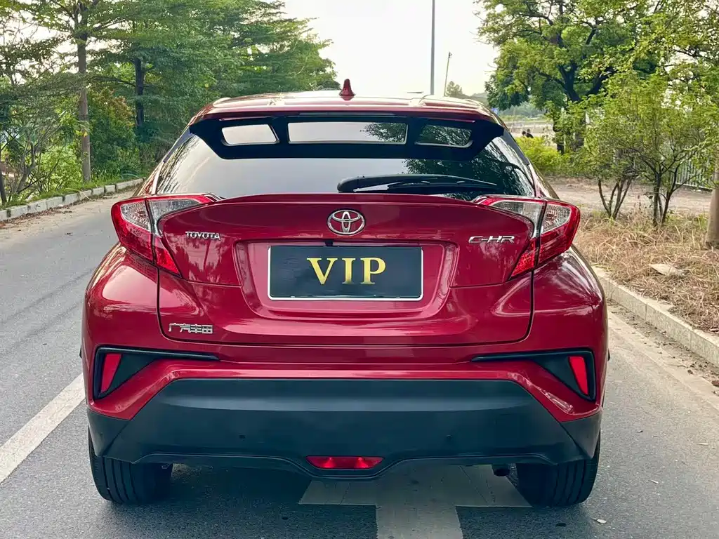 Toyota C-HR — миниатюра 8