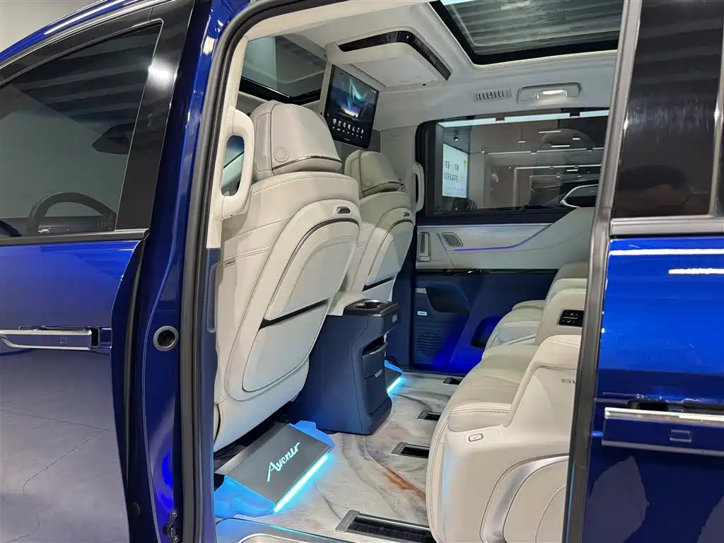 BUICK GL8 NEW ENERGY