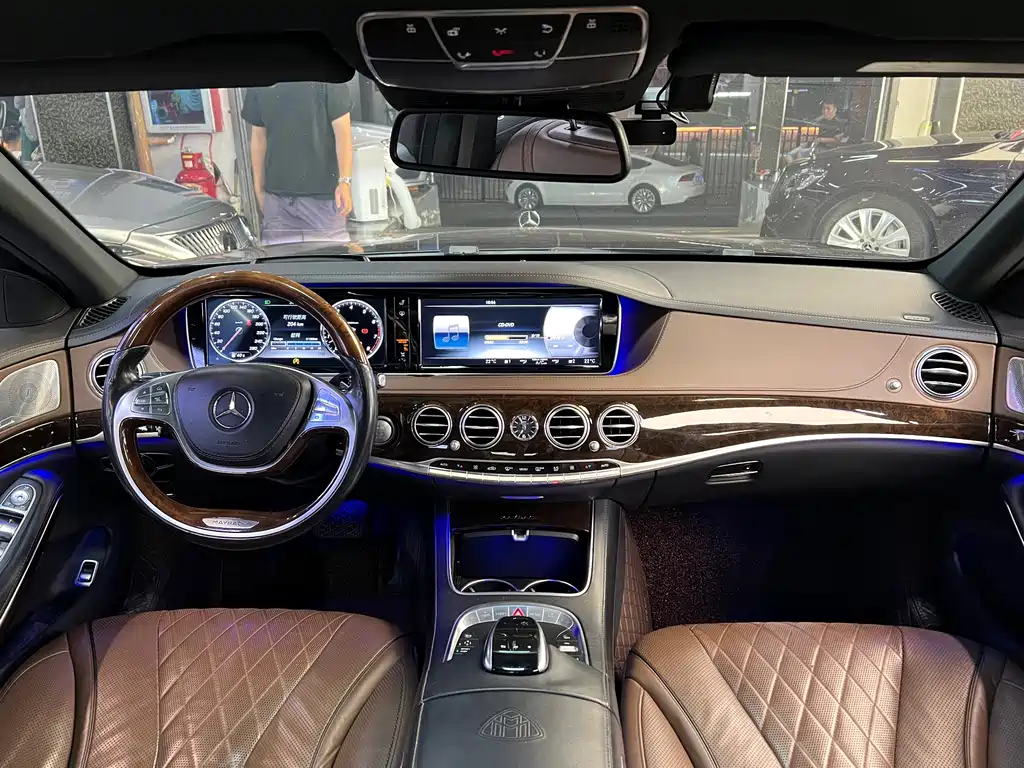 Mercedes-Benz S-Class — миниатюра 8