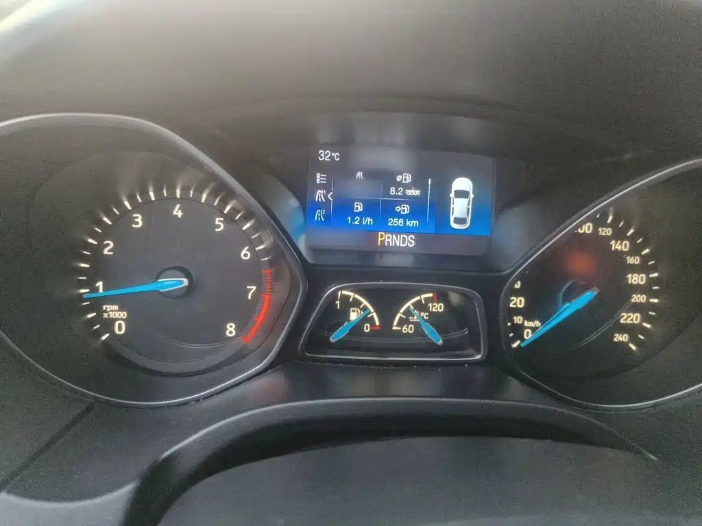 Ford Focus — миниатюра 4