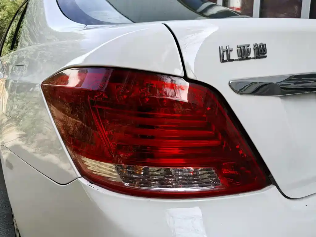 BYD e5 — миниатюра 11