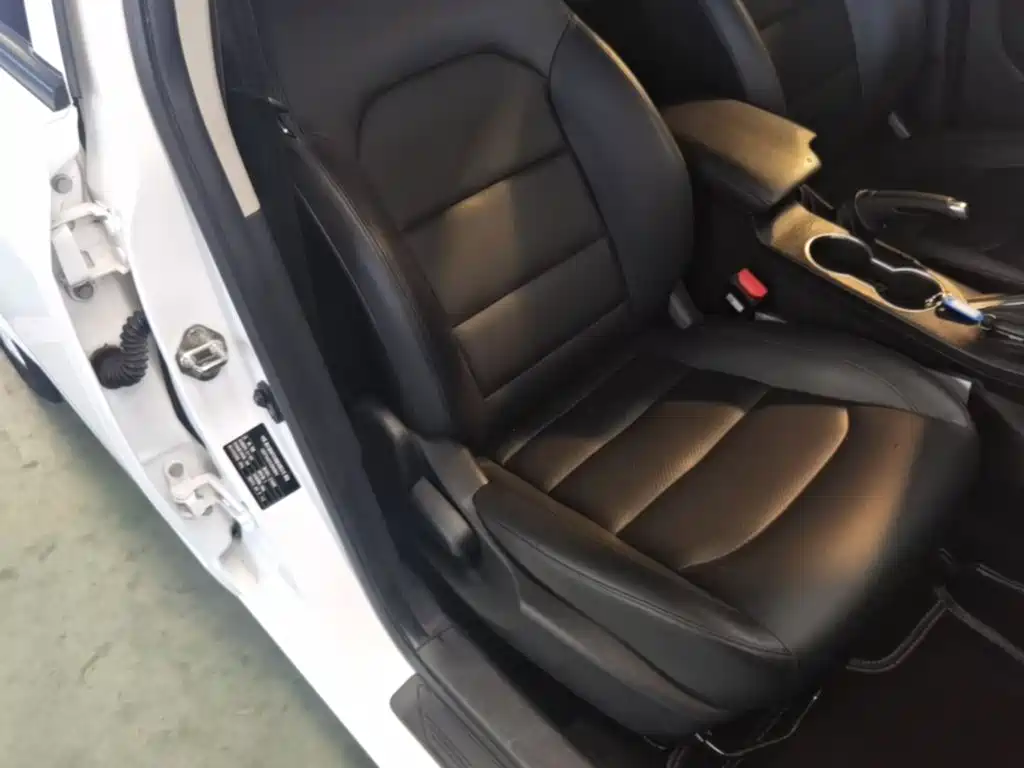 Geely Vision — миниатюра 25