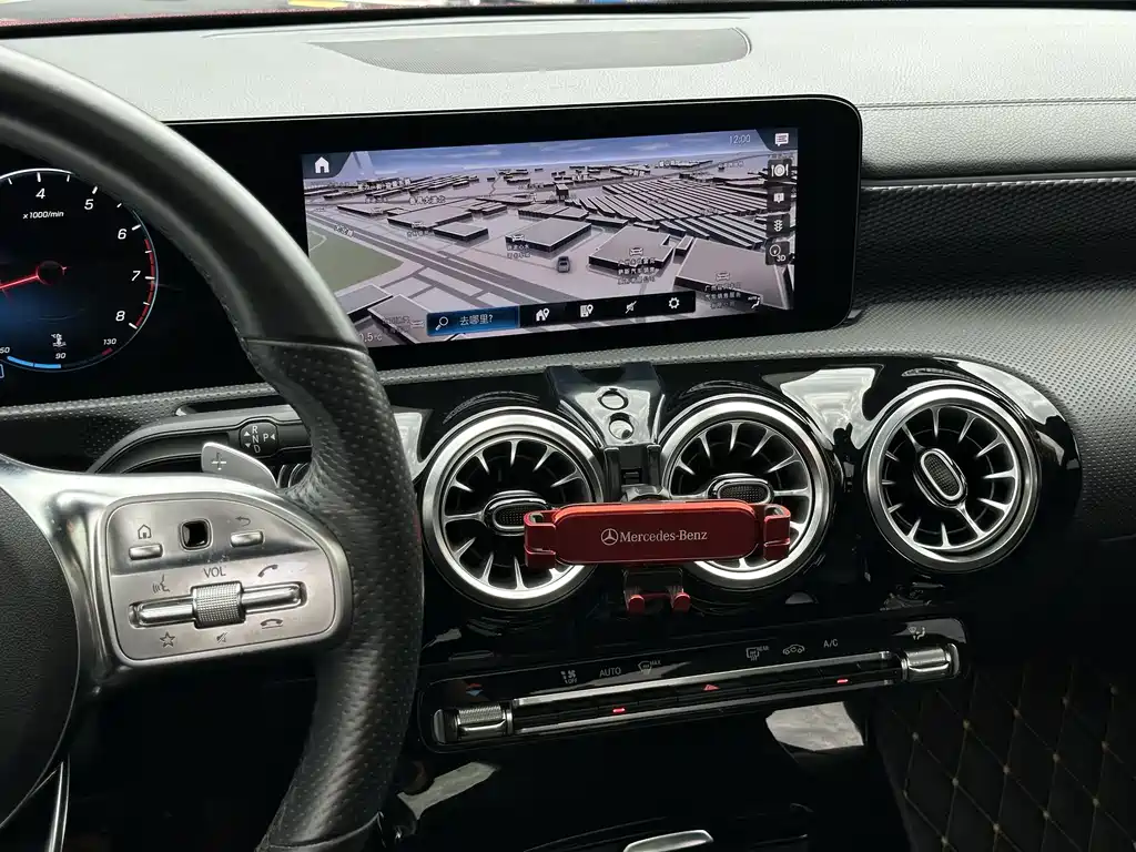 Mercedes-Benz A-Class — миниатюра 13