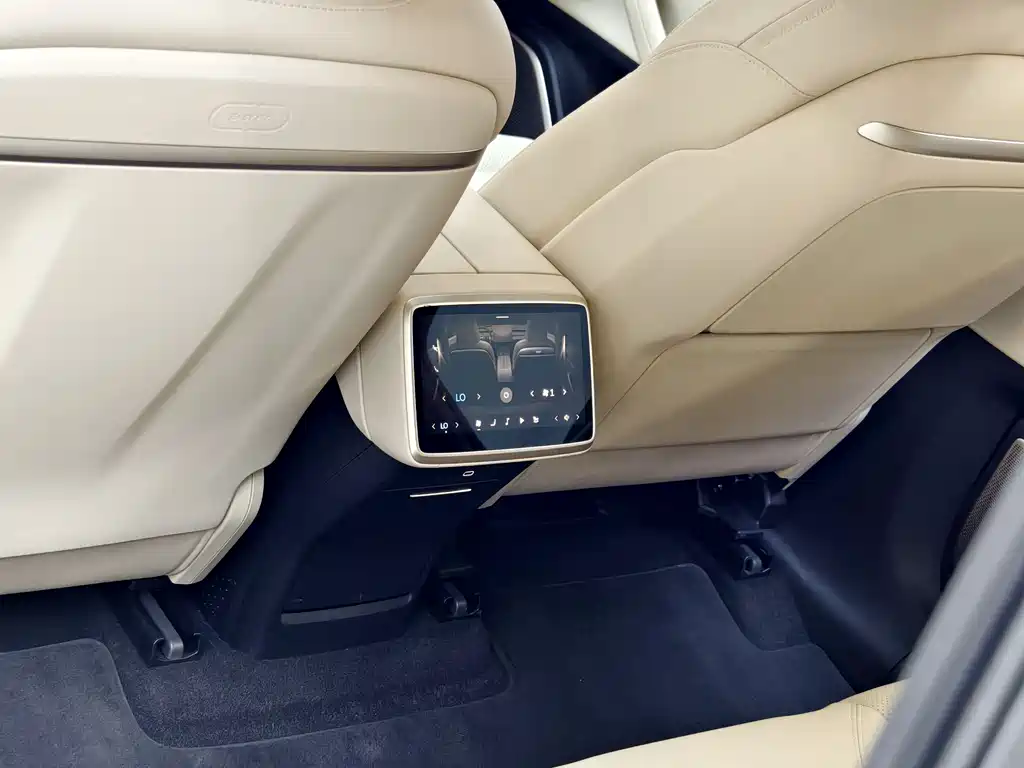 Onvo L60 2025 60kWh
