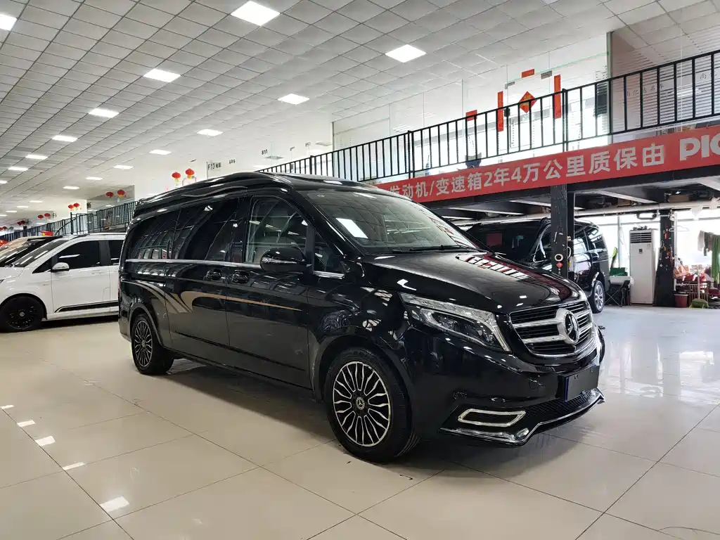 MERCEDES-BENZ V CLASS