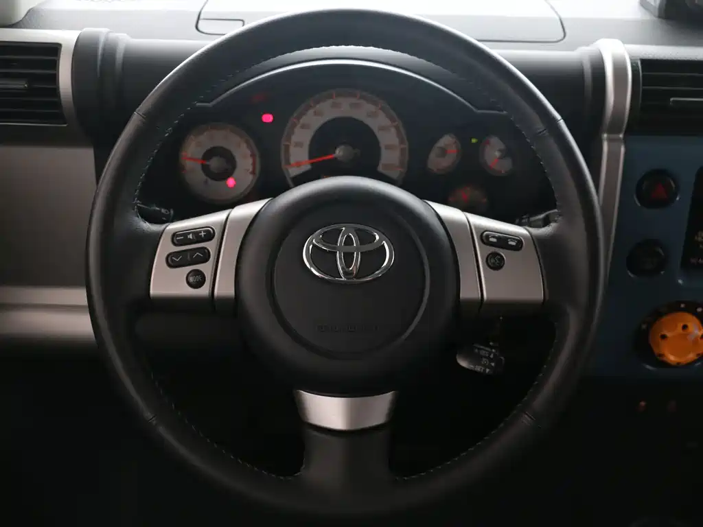 Toyota FJ Cruiser FJ 2017 4.0L