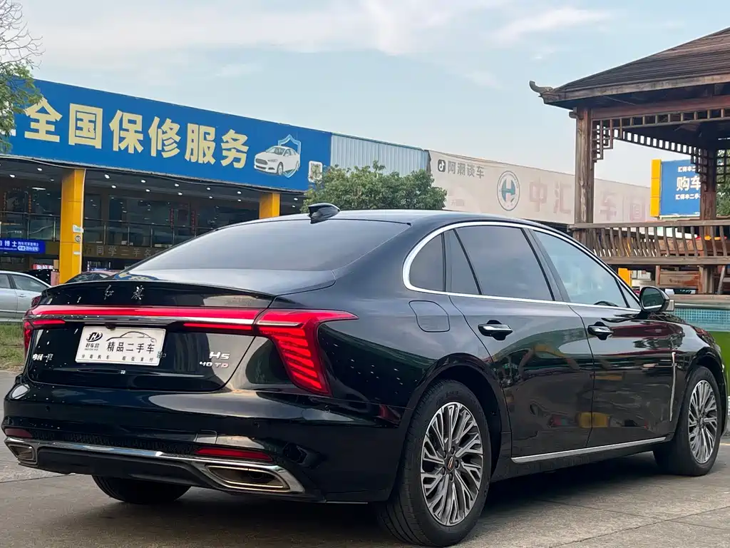 Hongqi Hongqi H5 — миниатюра 7
