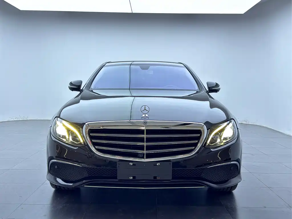 Mercedes-Benz E-Class E 2020 E 300 L Fashion