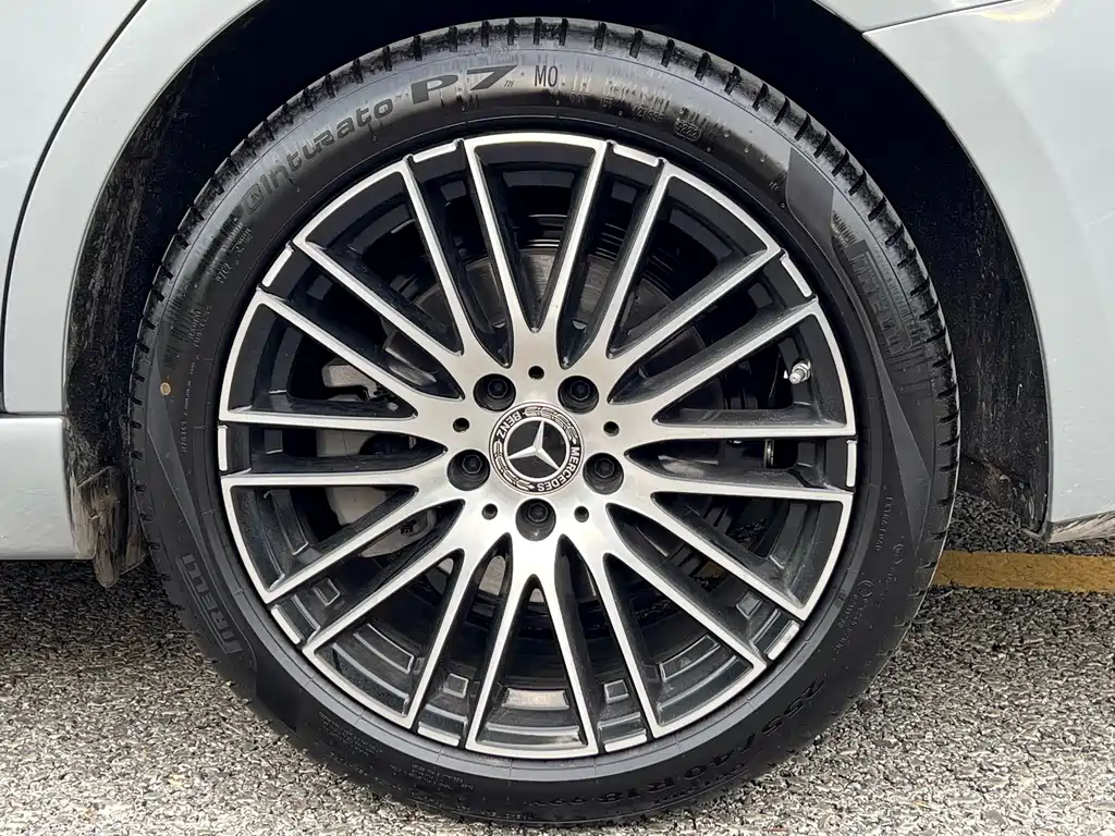 Mercedes-Benz C-Class — миниатюра 4