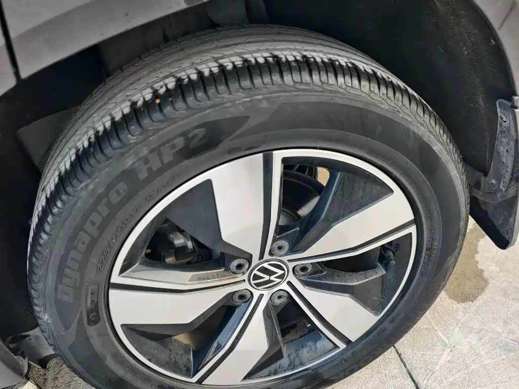 Volkswagen Tharu — миниатюра 11