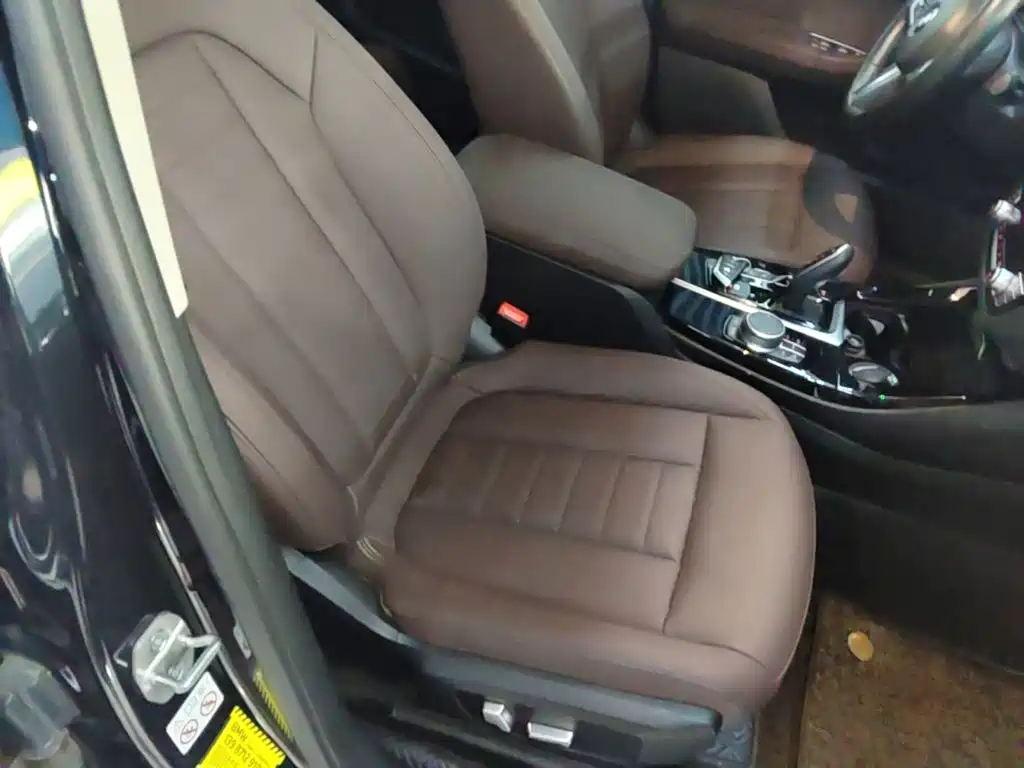 BMW X3 — миниатюра 25