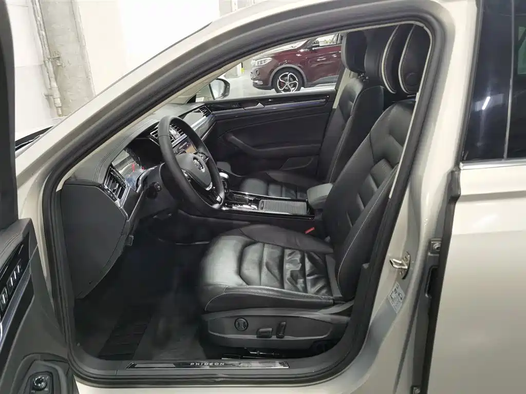 Volkswagen Phideon 2018 380TSI