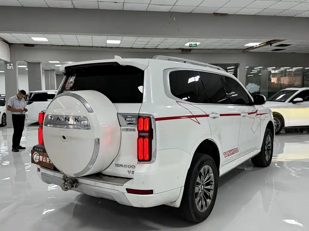 Tank 500 2022 3.0T Sport 5 мест