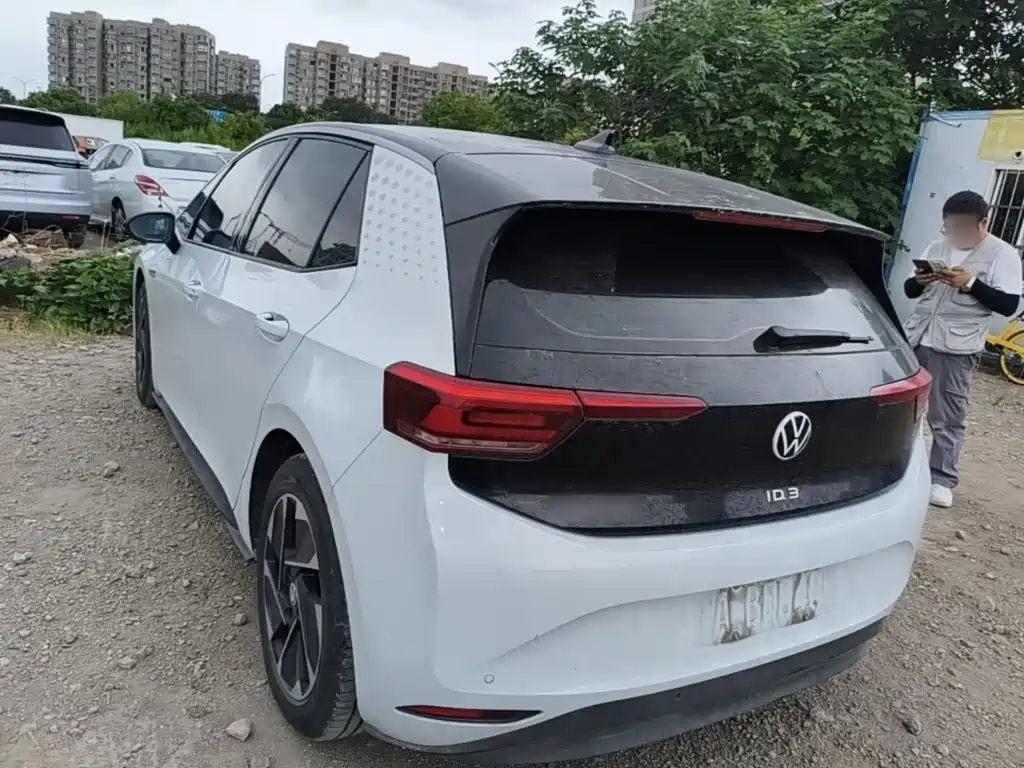 Volkswagen ID.3 — миниатюра 5