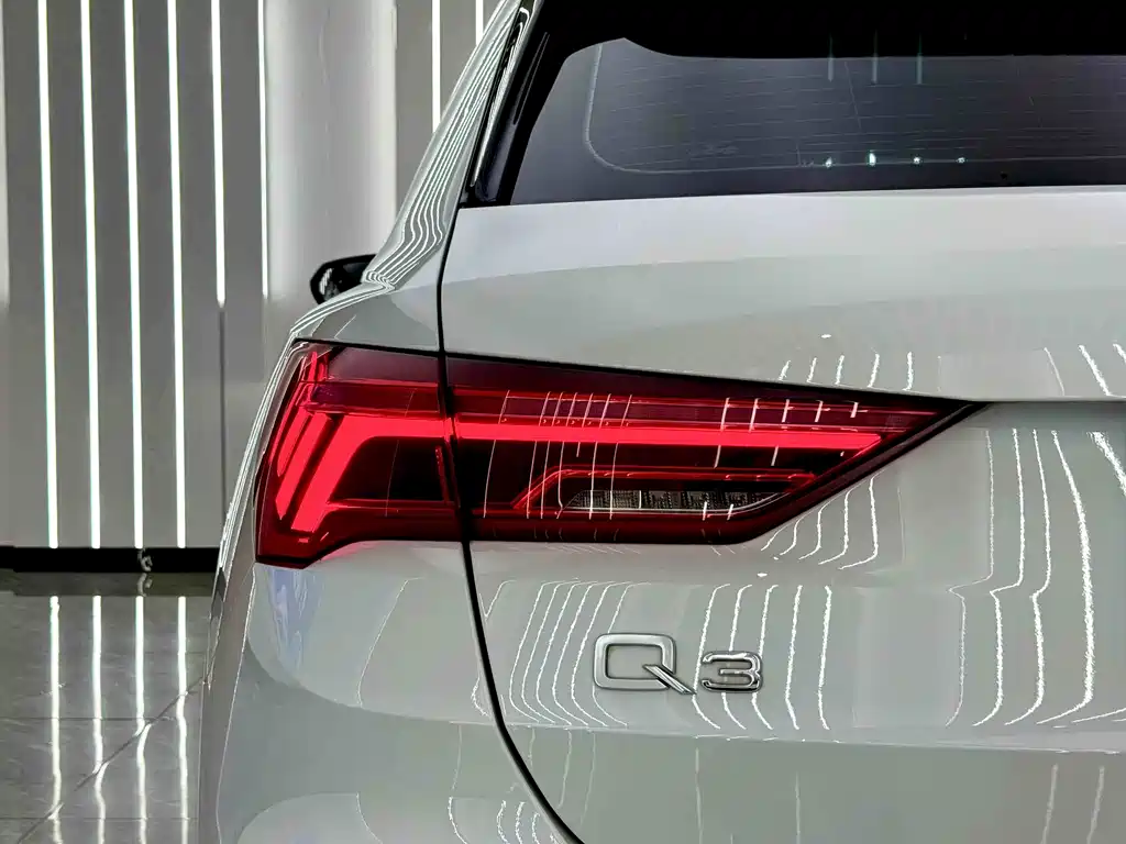 Audi Q3 2020 40 TFSI Fashion