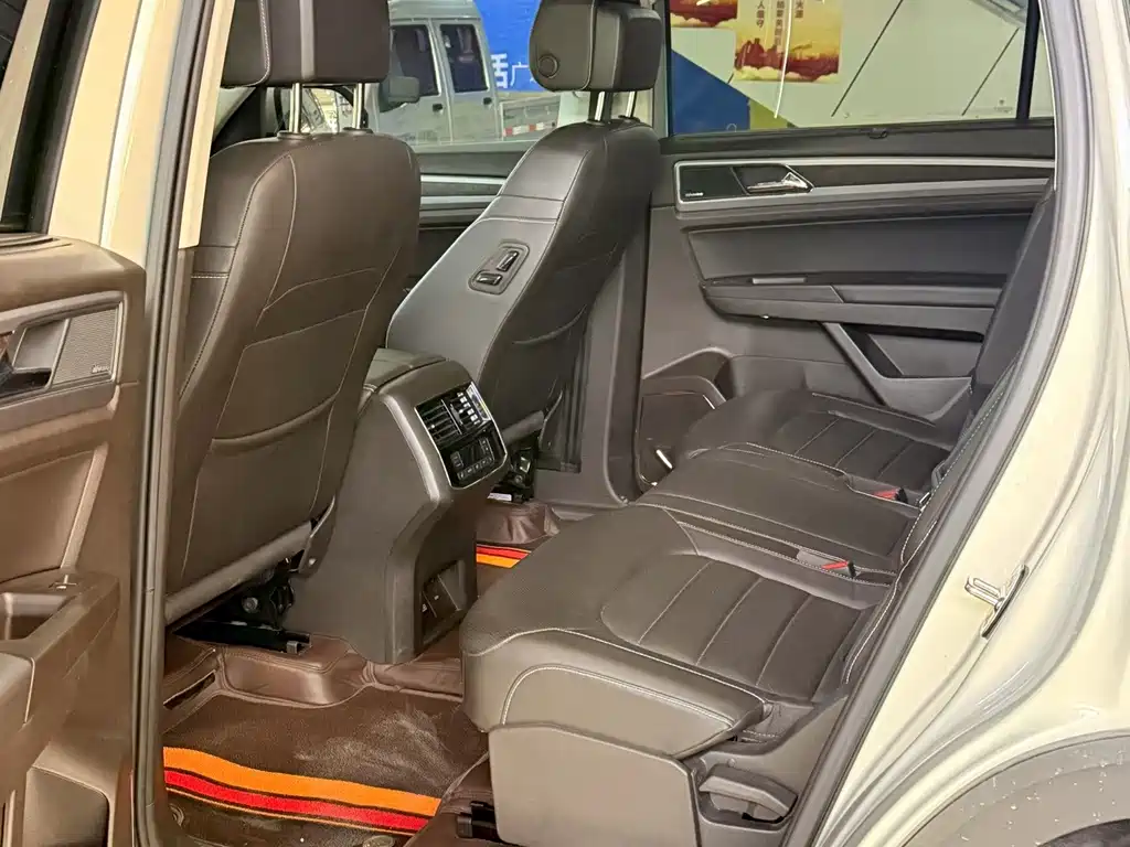 Volkswagen Teramont — миниатюра 13