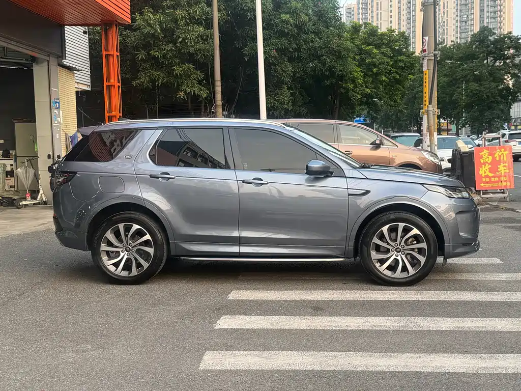Land Rover Discovery Sport — миниатюра 4