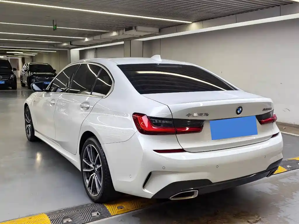 BMW 3 Series — миниатюра 19