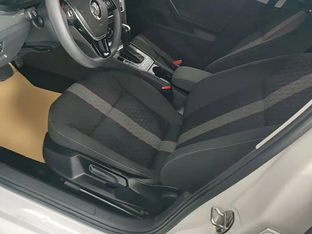 Volkswagen Lamando — миниатюра 15
