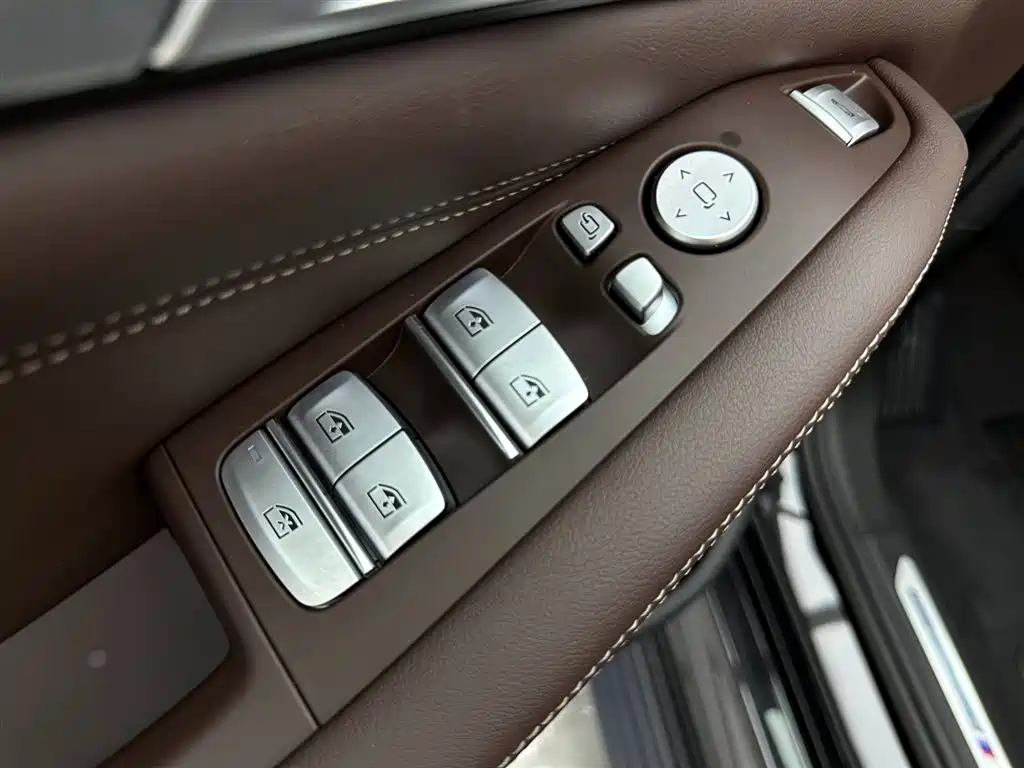 BMW X5 id 4514373 из Китая 29