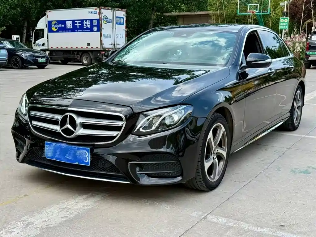 Mercedes-Benz E-Class 2017 Facelift E 200 Sport Type 4MATIC