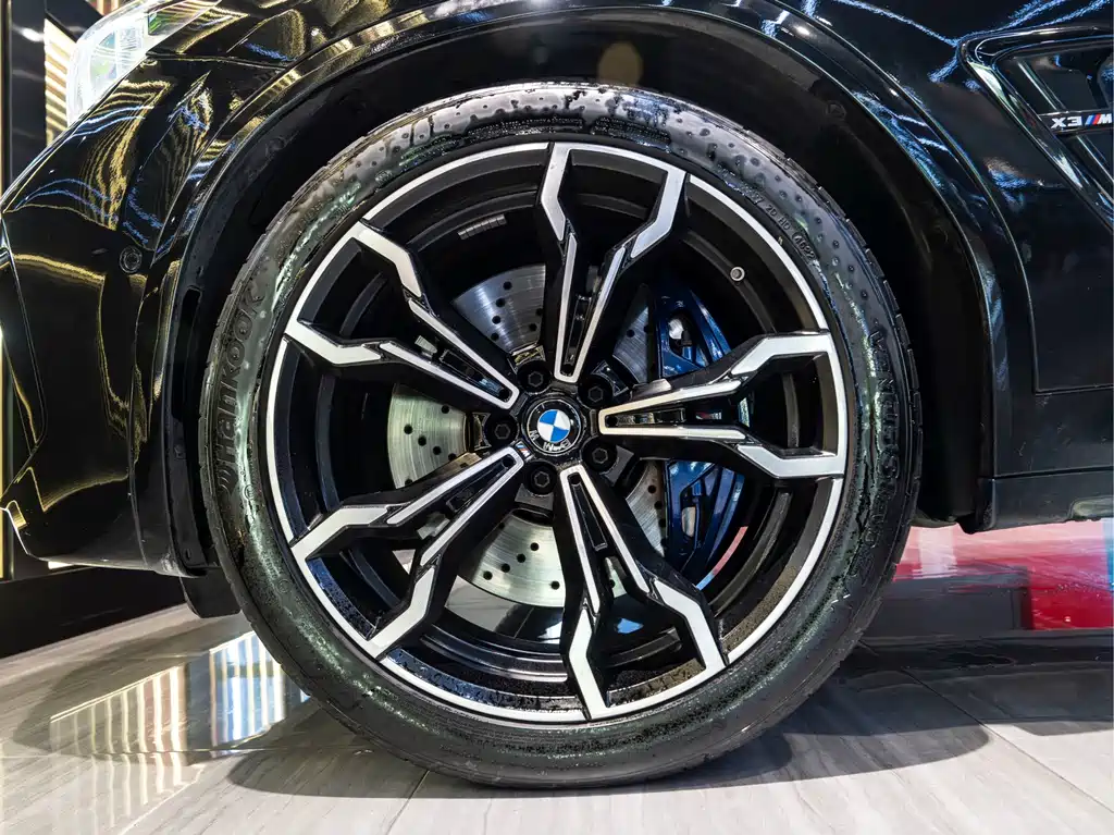 BMW X3 M — миниатюра 11