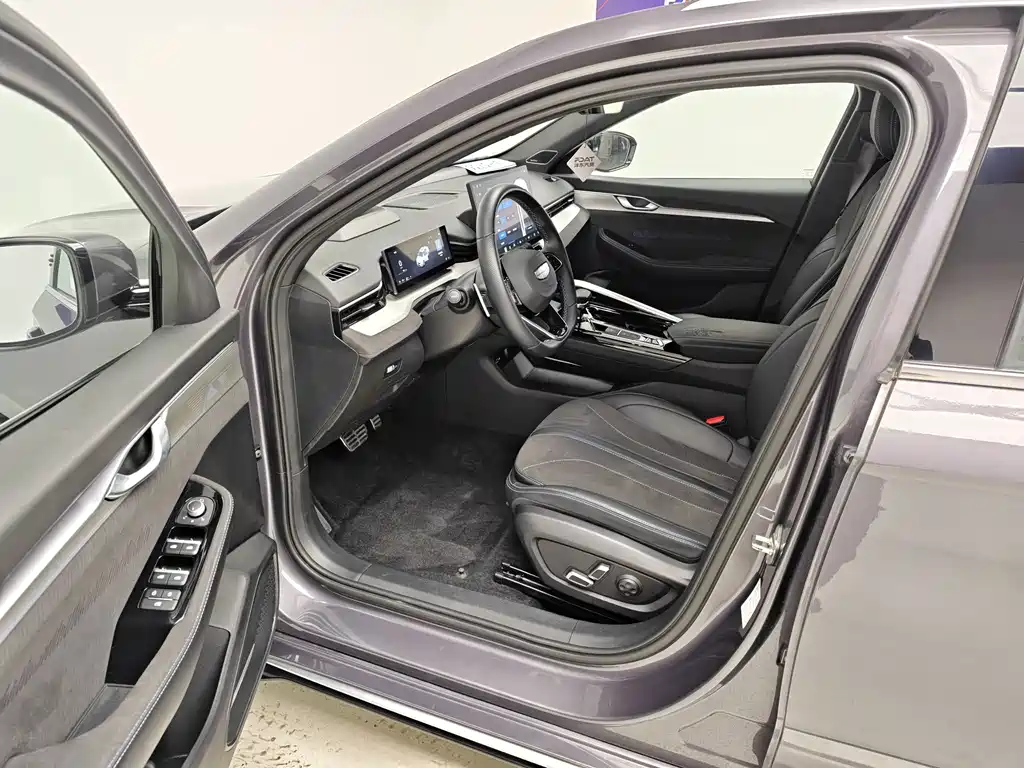 Geely Xingrui — миниатюра 13