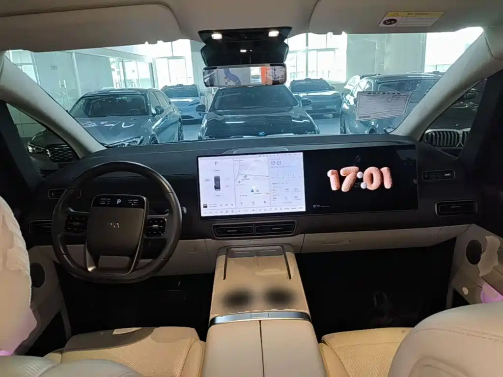 Li Auto Li MEGA — миниатюра 10