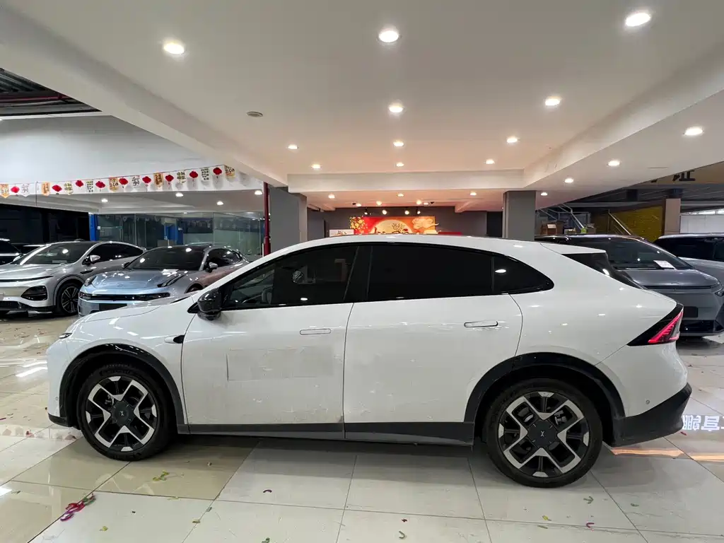 XPeng G7 — миниатюра 4