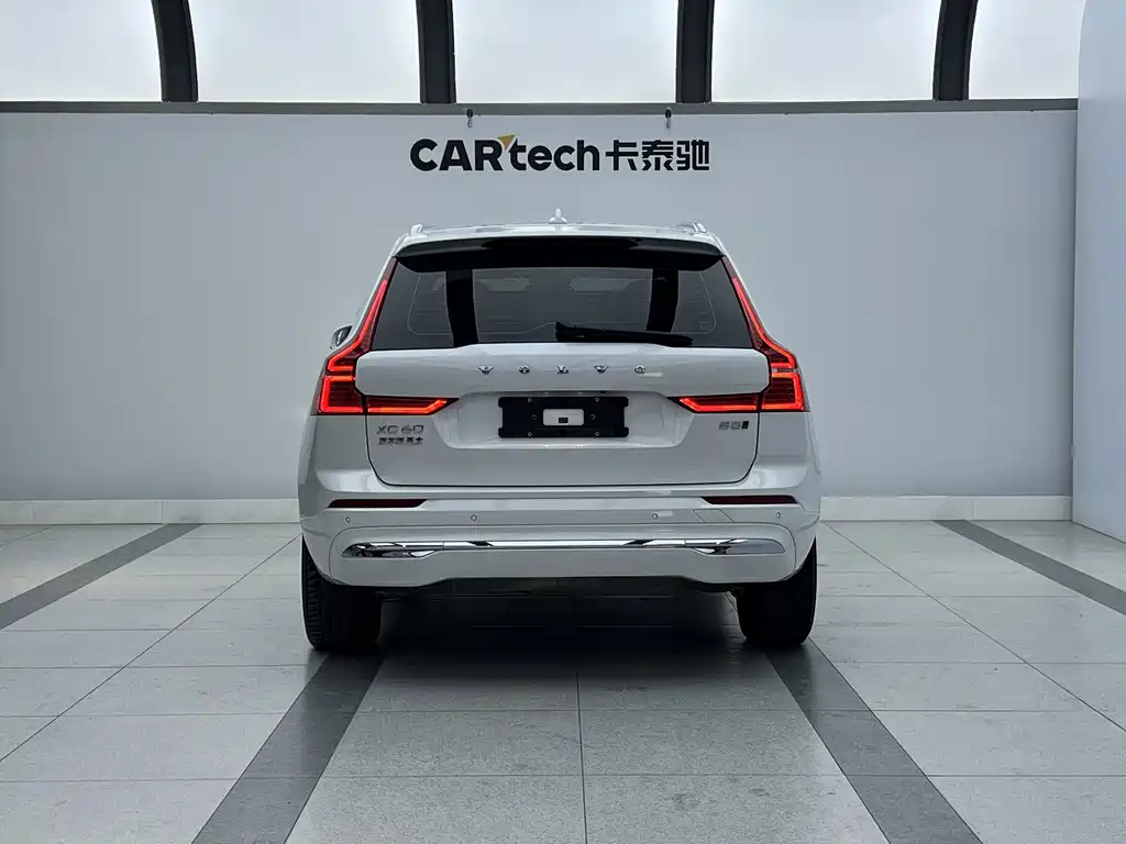 Volvo XC60 — миниатюра 3
