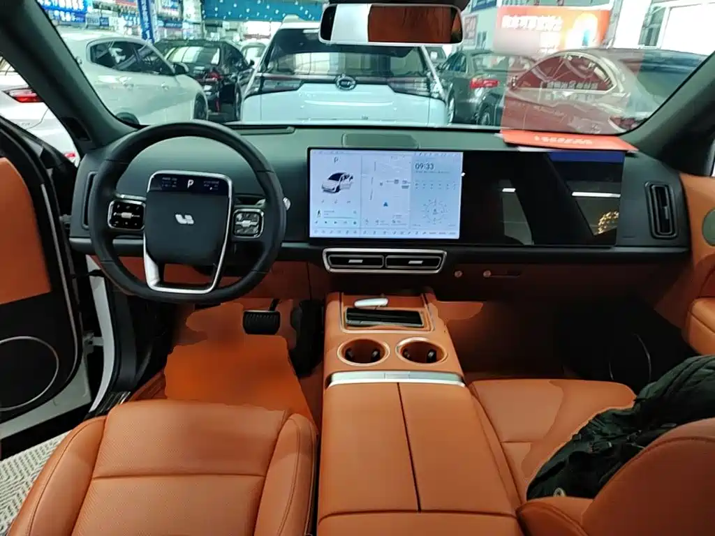 Li Auto L6 2024 Pro