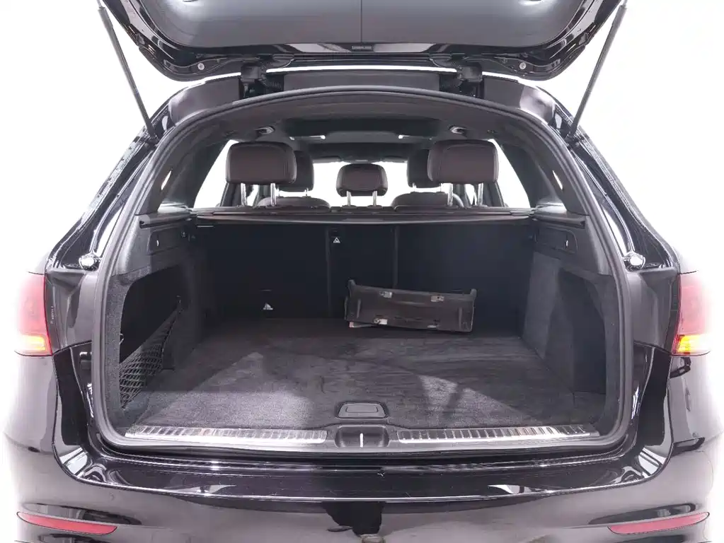 Mercedes-Benz GLC — миниатюра 11