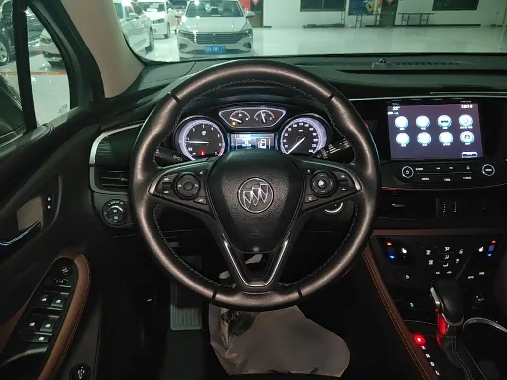 Buick Envision Plus — миниатюра 11