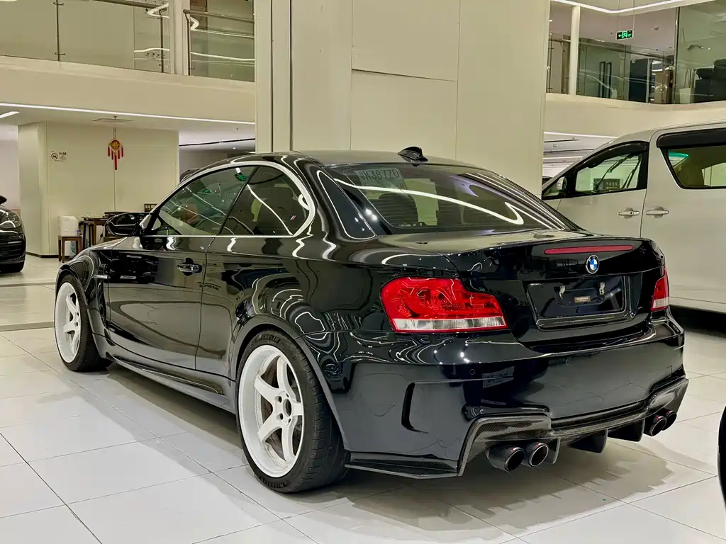 BMW 1 Series M — миниатюра 4