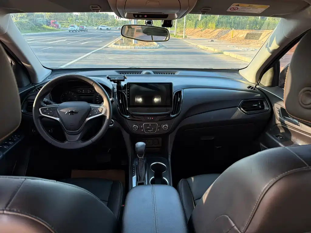 Chevrolet Equinox — миниатюра 5