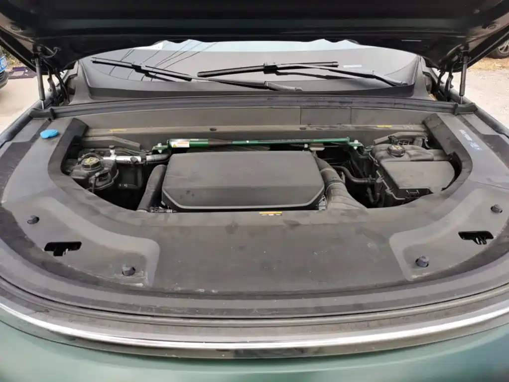 Li Auto Li L8 — миниатюра 20