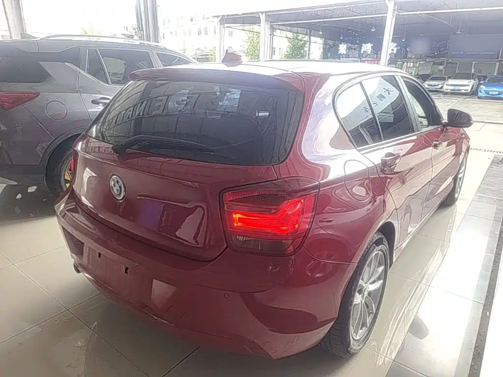 BMW 1 Series (Import) — миниатюра 7