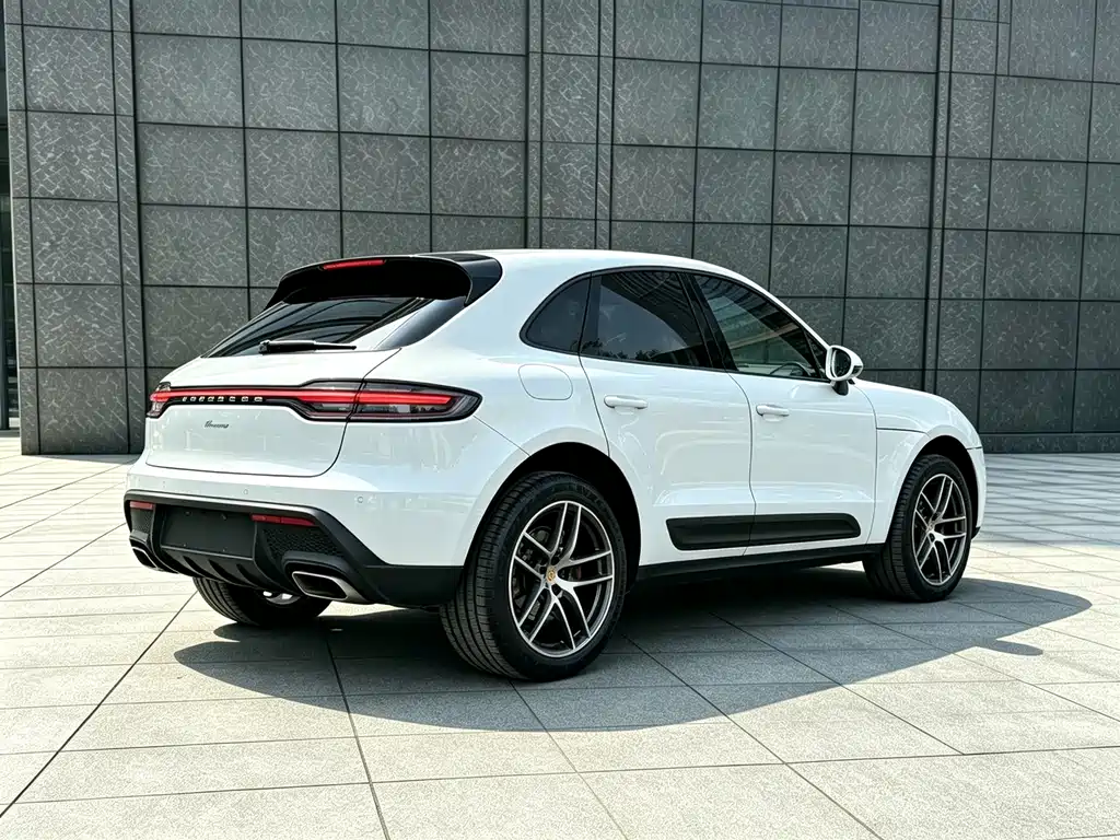 Porsche Macan — миниатюра 15