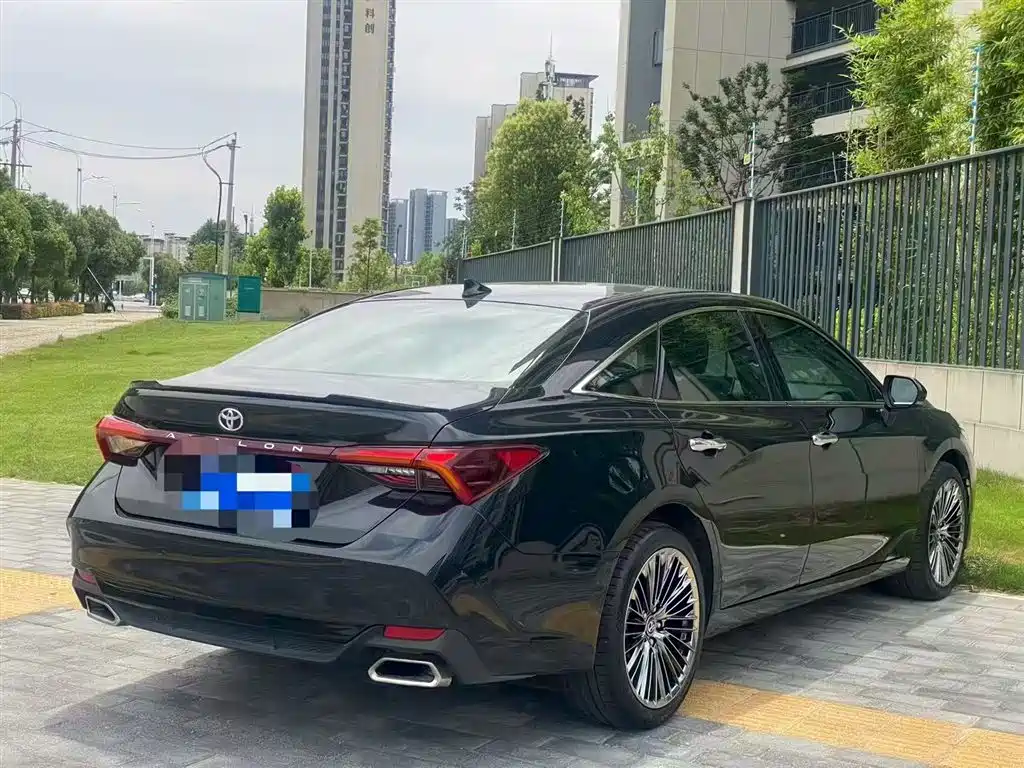 Toyota Avalon 2022 2.5L Luxury