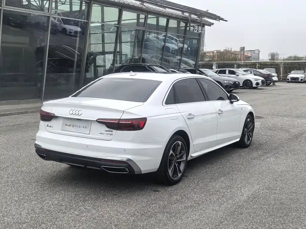 Audi A4L 2020 40 TFSI Fashion