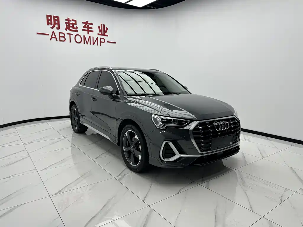 Audi Q3 2022 35 TFSI Fashion