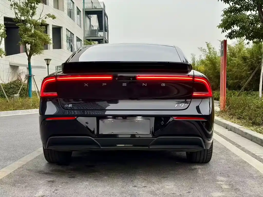 XIAOPENG P7+