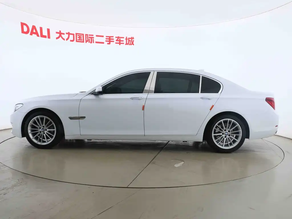 BMW 7 Series 7 2013 740Li Lead