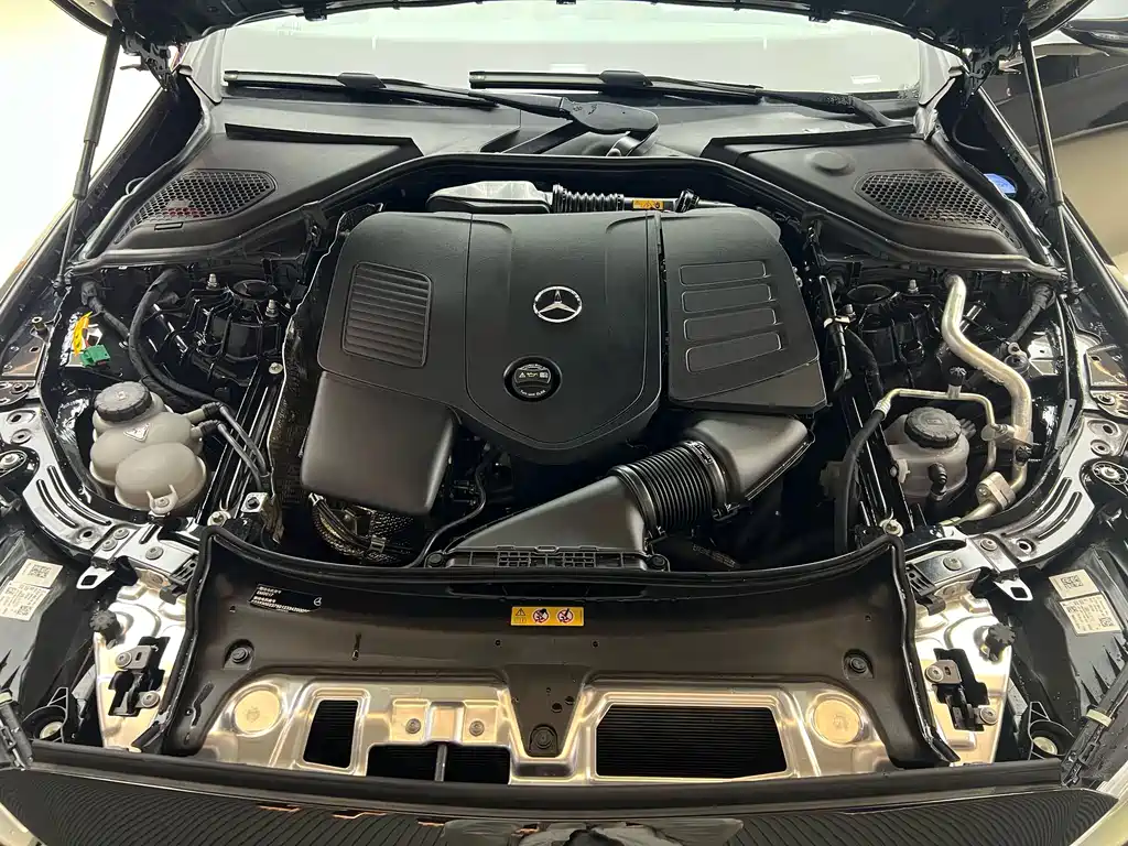 Mercedes-Benz E-Class New Energy — миниатюра 7