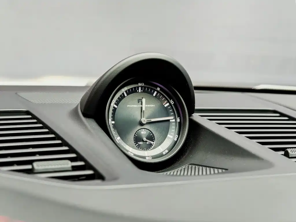 Porsche 911 — миниатюра 12