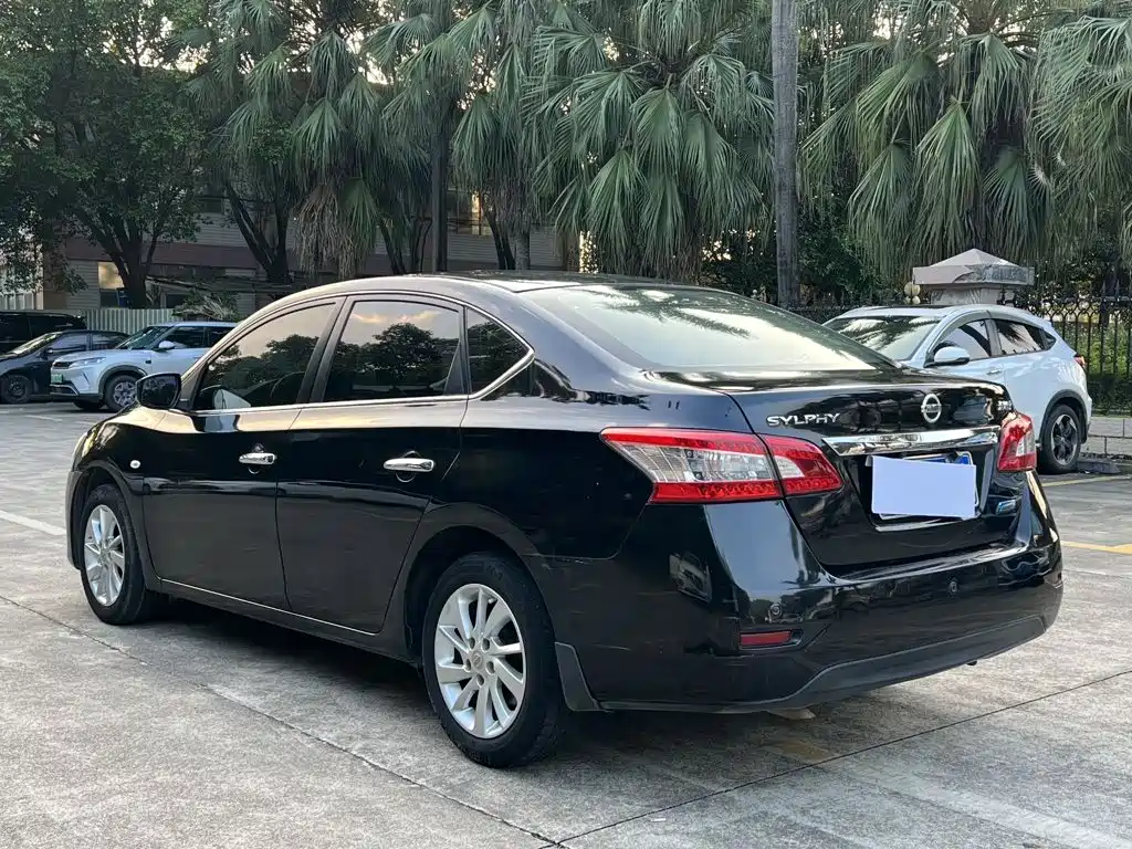 Nissan Sylphy — миниатюра 9