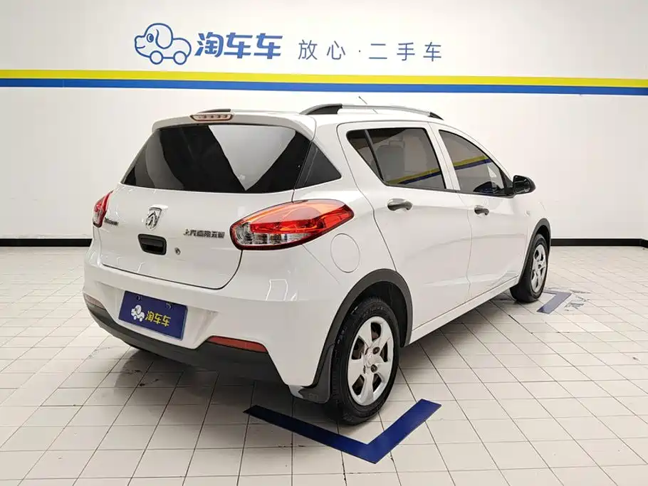 Baojun 310 — миниатюра 3