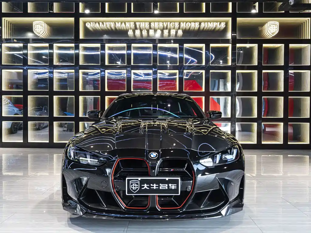 BMW M4 2024 M4